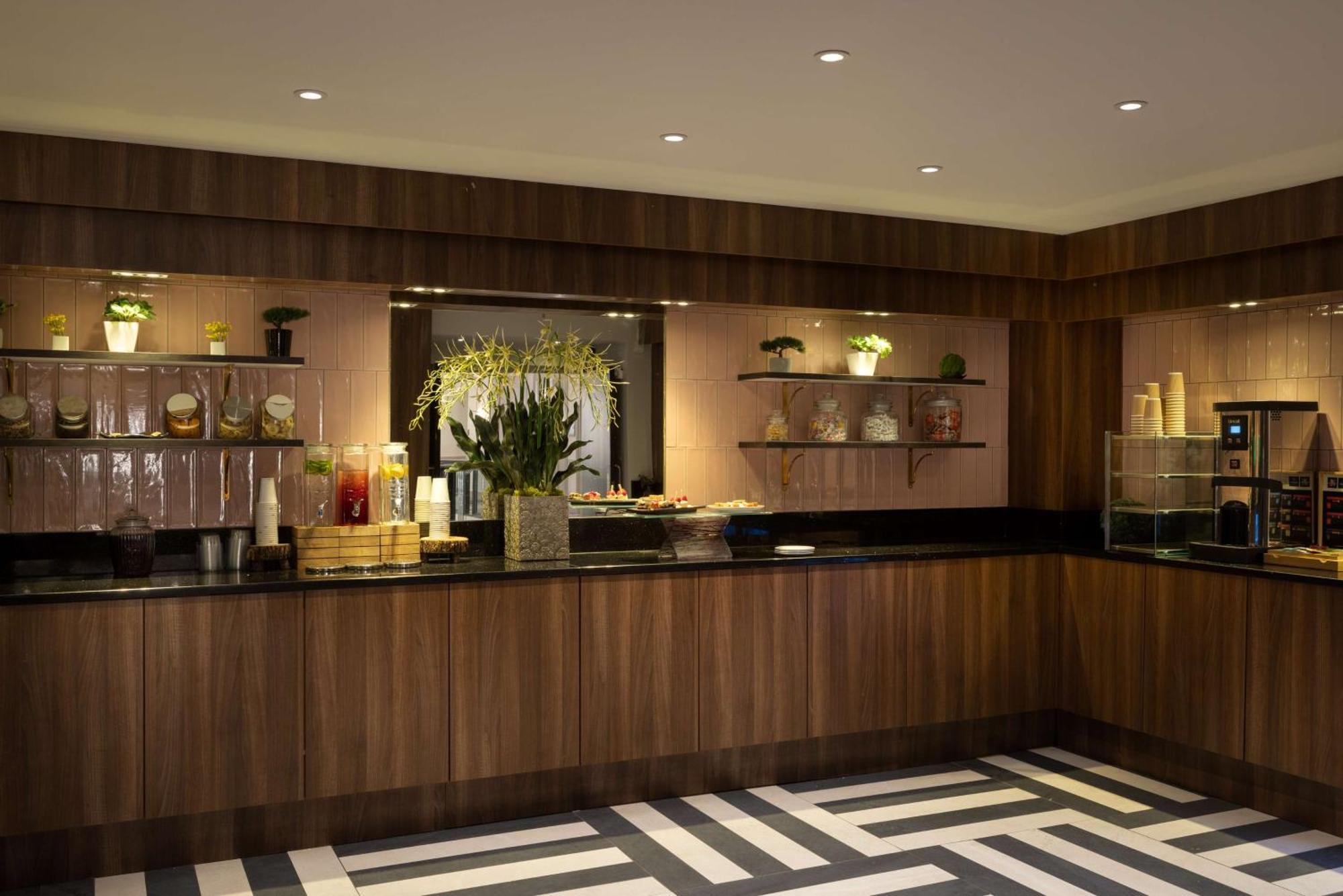 Hilton Glasgow Exterior photo